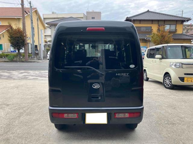 ハイゼットカーゴ クルーズ　軽バン　ＭＴ　両側スライドドア　エアコン　パワーウィンドウ　運転席エアバッグ　助手席エアバッグ　ＣＤ（6枚目）