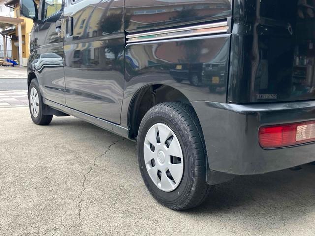 ハイゼットカーゴ クルーズ　軽バン　ＭＴ　両側スライドドア　エアコン　パワーウィンドウ　運転席エアバッグ　助手席エアバッグ　ＣＤ（8枚目）