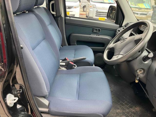 ハイゼットカーゴ クルーズ　軽バン　ＭＴ　両側スライドドア　エアコン　パワーウィンドウ　運転席エアバッグ　助手席エアバッグ　ＣＤ（16枚目）