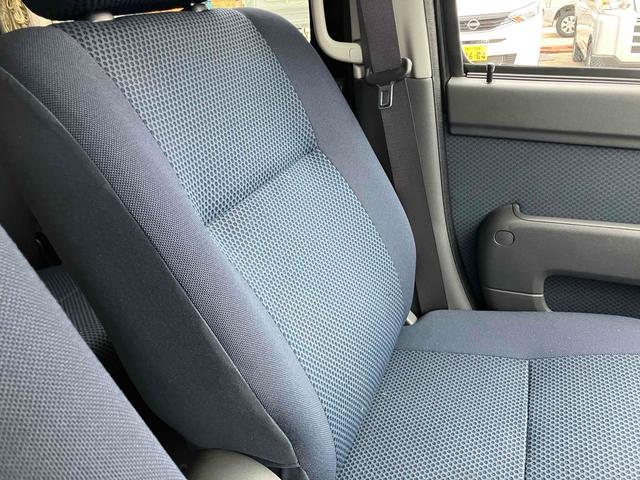 ハイゼットカーゴ クルーズ　軽バン　ＭＴ　両側スライドドア　エアコン　パワーウィンドウ　運転席エアバッグ　助手席エアバッグ　ＣＤ（19枚目）