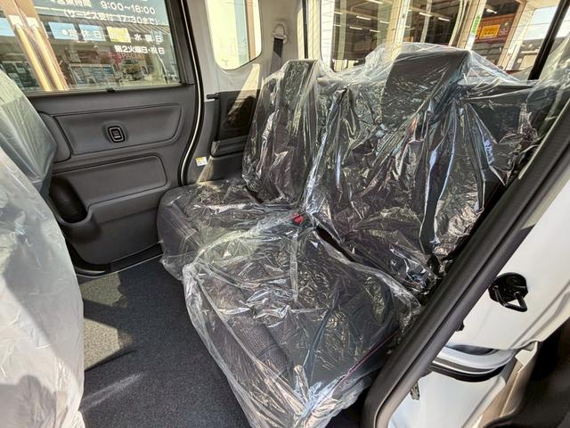 スペーシアカスタム ハイブリッドXS 純正9インチナビ 全方位カメラ ETC スズキコネクト通信機 電動パーキング アダプティブクルーズコントロール 両側パワースライドドア ハンドルヒーター シートヒーター リモコンキー2個(31枚目)