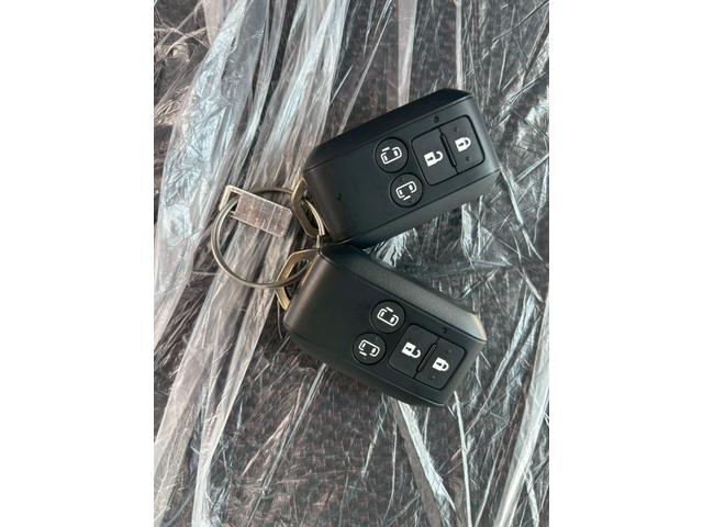 スペーシアカスタム ハイブリッドXS 純正9インチナビ 全方位カメラ ETC スズキコネクト通信機 電動パーキング アダプティブクルーズコントロール 両側パワースライドドア ハンドルヒーター シートヒーター リモコンキー2個(42枚目)