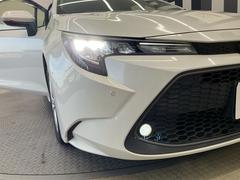 Ĺ��̿�������ϡ�������̤ޤǤ�����®�٤��ᤤ�̣ţĥإåɥ饤�ȤǤ���­������������磻�ɤ˾Ȥ餷�Ƥ����ե����饤���դ��Ǥ��� 2