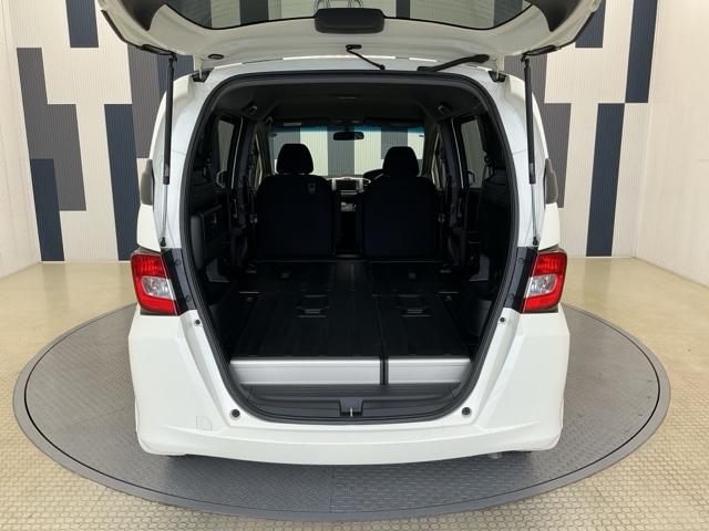 フリードスパイク Gジャストセレクション ホンダ認定中古車 両側電動 純正ナビ スマートキーシステム オートクルーズコントロール セキュリティー ナビ・テレビ 横滑防止 HDDナビ AUTOエアコン ワンセグ パワーウィンドウ DVD再生機能(19枚目)