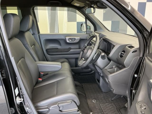 車内は徹底的にクリーニングされているので、快適にお乗りいただけます。