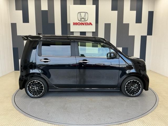 全車に『ホッと保証』お付けしています。中古車は購入後が不安・・・というお客様も、安心してお乗りいただけます。