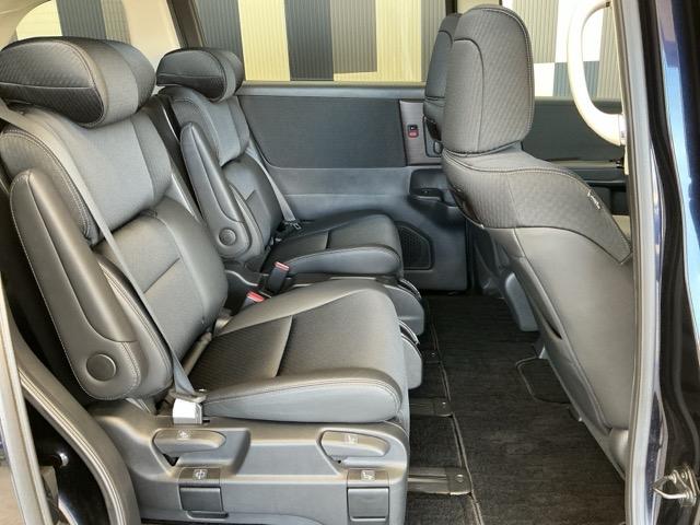 オデッセイ アブソルート・ＥＸ　ホンダ認定中古車　純正ドラレコ前後　パーキングサポート　整備記録簿　シ－トヒ－タ－　バックモニター　ＷＡＣ　フロントカメラ　スマ－トキ－　セキュリティーアラーム　３列シート　ＤＶＤ再生　サイドカメラ（16枚目）