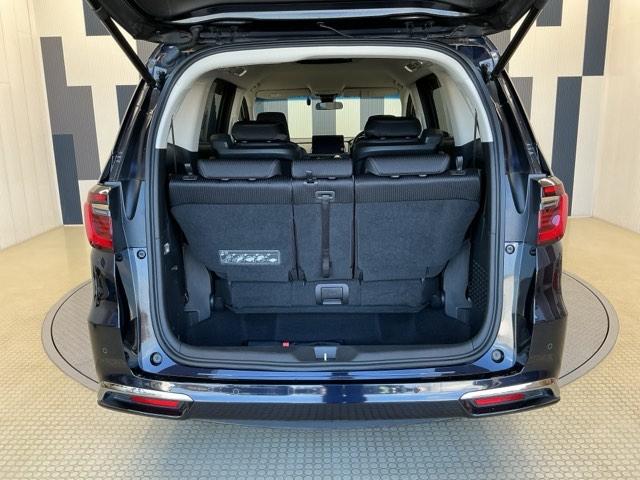 オデッセイ アブソルート・ＥＸ　ホンダ認定中古車　純正ドラレコ前後　パーキングサポート　整備記録簿　シ－トヒ－タ－　バックモニター　ＷＡＣ　フロントカメラ　スマ－トキ－　セキュリティーアラーム　３列シート　ＤＶＤ再生　サイドカメラ（20枚目）