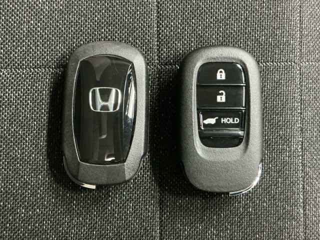 ヴェゼル e:HEVZ ホンダ認定中古車 4WD 全周囲カメラ 盗難防止装置 1オーナー Rカメラ フルセグテレビ スマ-トキ- ETC車載器 アクティブクルーズ Pセンサー サイドエアバッグ ナビTV フルオートエアコン(19枚目)