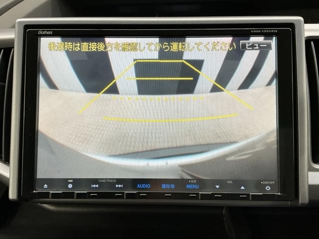 ステップワゴンスパーダ Ｚ　ホンダ認定中古車　社外ドラレコ前　ＥＴＣ　横滑防止　イモビ　ＵＳＢ接続　スマキー　地デジＴＶ　バックモニタ－　３列シ－ト　キーフリー　フロントカメラ　パワーウィンド　ナビ・ＴＶ　エアコン　ＤＶＤ再生（8枚目）