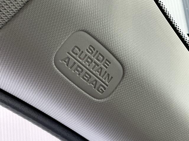 ZR-V X ホンダ認定中古車 デモカー 純正ドラレコ クリアランスソナー 地デジ Bカメ オートクルーズコントロール ESC サイドカーテンエアバック エアコン 整備記録簿 盗難防止装置 LEDライト USB(12枚目)