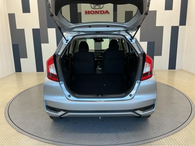 フィット 13G・F 純正ドラレコ前 ETC ワンオーナー リヤカメラ アクティブクルーズ 衝突被害軽減 地デジ 記録簿 イモビライザー 助手席エアバック キーレス AAC パワーウィンドー スマートキ- パワステ USB(21枚目)