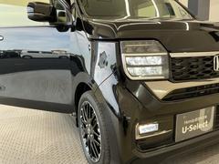 Ĺ��̿�������ϡ�������̤ޤǤ�����®�٤��ᤤ�̣ţĥإåɥ饤�ȤǤ���­������������磻�ɤ˾Ȥ餷�Ƥ����ե����饤���դ��Ǥ��� 4