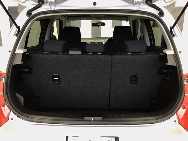 スイフト ＸＬ　ワンオーナー　バックカメラ　ＨＩＤライト　セキュリティー　ＴＶナビ　運転席エアバッグ　スマートキー　オートエアコン　キーフリー　横滑り防止機能　ＡＢＳ　パワステ　パワーウィンドウ　ワンセグＴＶ（18枚目）