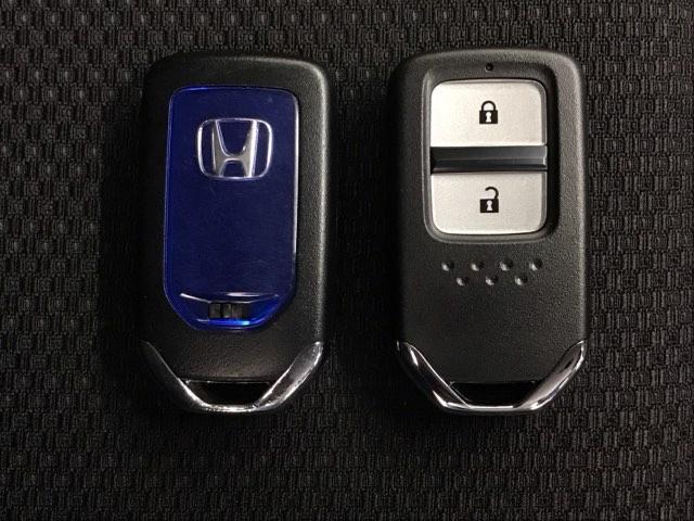 ヴェゼル ハイブリッドＸ・ホンダセンシング　ホンダ認定中古車　純正ドラレコ前　ＬＥＤ　１オナ　地デジ　Ａクルーズ　Ｂモニ　スマキー　オートエアコン　ＶＳＡ　ＥＴＣ車載器　カーテンエアバッグ　ドライブレコーダー装着車　ＡＢＳ　パワーウィンドウ（19枚目）