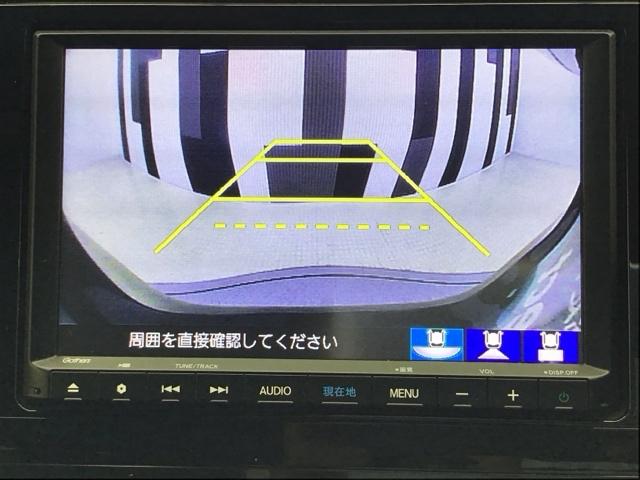 シャトル ハイブリッドＸホンダセンシング　ホンダ認定中古車　純正ドラレコ前後　横滑抑制　リヤカメラ　ドライブレコーダ　スマ－トキ－　イモビ　ＴＶナビ　サイドエアバッグ　シートヒーター付き　キーレス　Ｗエアコン　ＤＶＤ再生機能　ＥＣＯＮ　ＥＴＣ（8枚目）