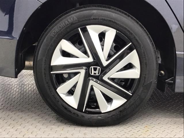 シャトル ハイブリッドＸホンダセンシング　ホンダ認定中古車　純正ドラレコ前後　横滑抑制　リヤカメラ　ドライブレコーダ　スマ－トキ－　イモビ　ＴＶナビ　サイドエアバッグ　シートヒーター付き　キーレス　Ｗエアコン　ＤＶＤ再生機能　ＥＣＯＮ　ＥＴＣ（21枚目）