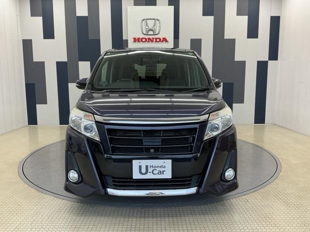 ノア Si 社外ドラレコ前後 純正ナビ 両側電動 1オーナー 点検記録簿 ダブルエアコン ETC付き ドライブレコーダー 横滑り防止機能 ナビTV 三列シート AAC パワーウインドウ ABS ウォークスルー(22枚目)