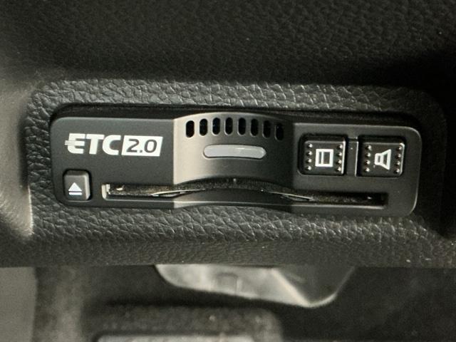 ヴェゼル e:HEVZ・PLaYパッケージ ホンダ認定中古車 デモカー 全周囲カメラ オートクルーズコントロール アイドリングストップ ドラレコ LEDヘッド USB 電動テールゲート 衝突被害軽減システム リヤカメラ フルセグテレビ ETC(9枚目)