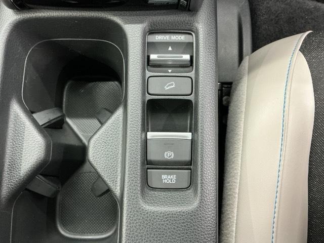 ヴェゼル e:HEVZ・PLaYパッケージ ホンダ認定中古車 デモカー 全周囲カメラ オートクルーズコントロール アイドリングストップ ドラレコ LEDヘッド USB 電動テールゲート 衝突被害軽減システム リヤカメラ フルセグテレビ ETC(10枚目)