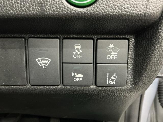 フィットハイブリッド Lホンダセンシング ホンダ認定中古車 純正ドラレコ前 LED 軽減ブレーキ Rカメ サイドSRS 横滑り防止 ドライブレコーダー 記録簿 パワーステアリング 盗難防止装置 オートクルーズ ETC車載器 ABS Aストップ(10枚目)