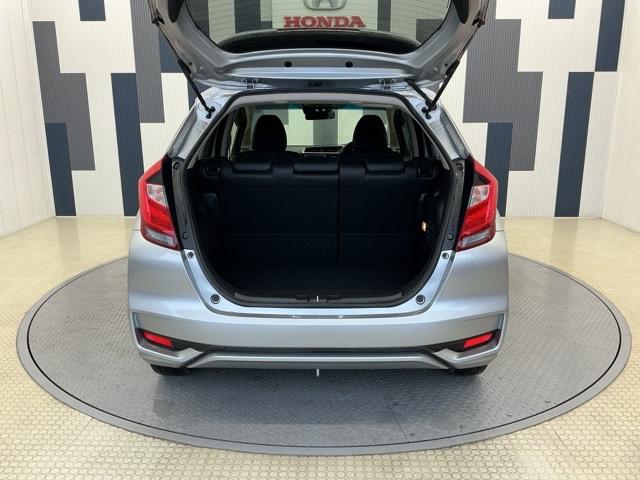 フィットハイブリッド Lホンダセンシング ホンダ認定中古車 純正ドラレコ前 LED 軽減ブレーキ Rカメ サイドSRS 横滑り防止 ドライブレコーダー 記録簿 パワーステアリング 盗難防止装置 オートクルーズ ETC車載器 ABS Aストップ(21枚目)