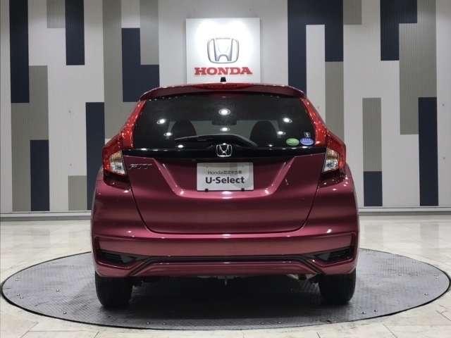 13G・F 走行28300km ワンオーナー 純正メモリーナビ バックカメラ ETC Bluetooth CD DVD再生 フルセグTV 横滑り防止装置 スマートキー(5枚目)