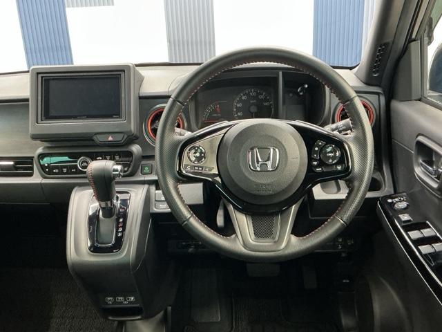 N-ONE RS ホンダ認定中古車 社外ドラレコ前後 サイドカーテンエアバック クリアランスソナー シートヒータ 横滑り防止機能 インテリキー ETC付き AAC Bカメ アイドリングストップ機能 Aライト ABS(16枚目)