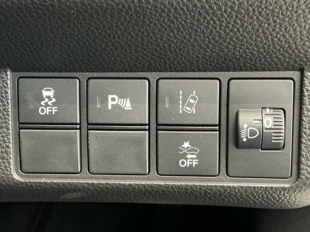 N-WGNカスタム Lホンダセンシング ホンダ認定中古車 LEDライト 純正ナビ クリソナ ETC付き ブレーキサポート 1オーナ ECON 整備記録簿 スマ-トキ- エアコン バックカメラ LEDヘッド オートクルーズ USB接続 ABS(10枚目)