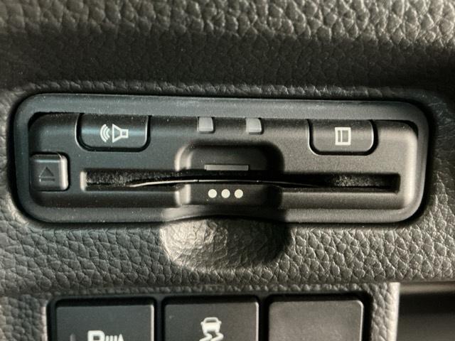 N-BOXカスタム L ホンダ認定中古車 純正ドラレコ前後 Pソナー 1オーナー サイドエアバッグ ナビTV Aストップ シートヒータ 点検記録簿 キーフリーシステム LEDライト リアカメ クルーズコントロール AC(9枚目)