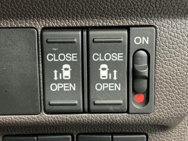 フリード Ｇ・ホンダセンシング　ホンダ認定中古車　純正ドラレコ前後　Ｆセグ　追突被害軽減ブレーキ　ｉストップ　Ｗエアバッグ　パワーウィンドウ　１オ－ナ－　アクティブクルーズコントロール　スマートキ　カラーバックモニター　ＶＳＡ（10枚目）