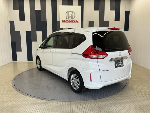 フリード Ｇ・ホンダセンシング　ホンダ認定中古車　純正ドラレコ前後　Ｆセグ　追突被害軽減ブレーキ　ｉストップ　Ｗエアバッグ　パワーウィンドウ　１オ－ナ－　アクティブクルーズコントロール　スマートキ　カラーバックモニター　ＶＳＡ（26枚目）