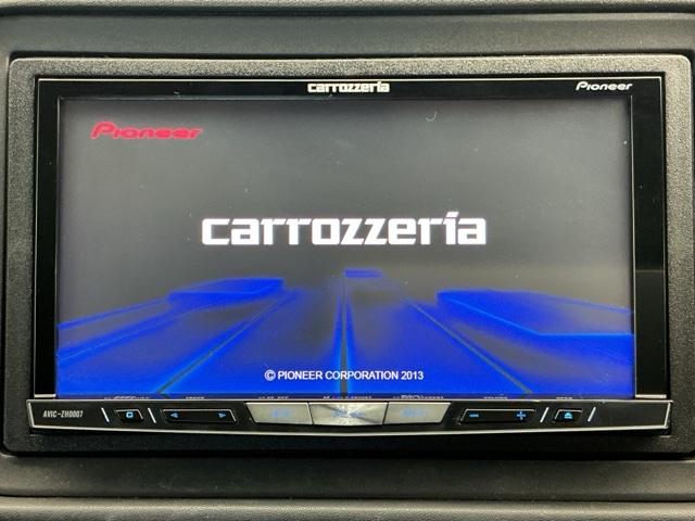 ヴェゼル Ｘ　ホンダ認定中古車　社外ドラレコ前　ＥＴＣ　追突軽減ブレーキ　地ＴＶ　リアカメラ　ＤＶＤ再生　スマ－トキ－　記録簿　サイドエアバッグ　ナビ＆ＴＶ　パワーウィンドウ　盗難防止システム　横滑り防止　クルコン（9枚目）