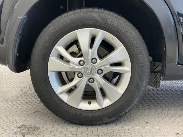 ヴェゼル Ｘ　ホンダ認定中古車　社外ドラレコ前　ＥＴＣ　追突軽減ブレーキ　地ＴＶ　リアカメラ　ＤＶＤ再生　スマ－トキ－　記録簿　サイドエアバッグ　ナビ＆ＴＶ　パワーウィンドウ　盗難防止システム　横滑り防止　クルコン（23枚目）