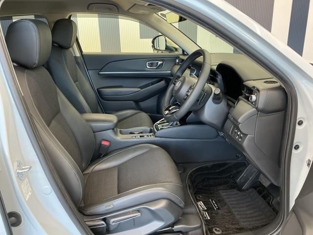 ヴェゼル e:HEVZ BSI・後退出庫サポートレス 純正ドラレコ前後 全周囲カメラ LED 衝突回避支援ブレーキ機能 1オナ スマキ Pトランク フルオートエアコン Dレコ エアバッグ 両席エアバック Rカメ 記録簿付(17枚目)