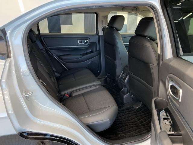 ヴェゼル e:HEVZ BSI・後退出庫サポートレス 純正ドラレコ前後 全周囲カメラ LED 衝突回避支援ブレーキ機能 1オナ スマキ Pトランク フルオートエアコン Dレコ エアバッグ 両席エアバック Rカメ 記録簿付(18枚目)