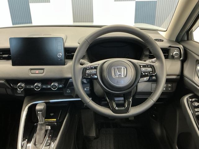 ヴェゼル e:HEVZ BSI・後退出庫サポートレス 純正ドラレコ前後 全周囲カメラ LED 衝突回避支援ブレーキ機能 1オナ スマキ Pトランク フルオートエアコン Dレコ エアバッグ 両席エアバック Rカメ 記録簿付(19枚目)