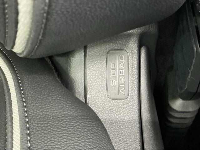 ZR-V X ホンダ認定中古車 デモカー 純正ドラレコ クリアランスソナー 地デジ Bカメ オートクルーズコントロール ESC サイドカーテンエアバック エアコン 盗難防止装置 LEDライト 運転席エアバッグ(15枚目)