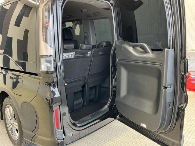 ステップワゴンスパーダ スパーダハイブリッドG・EXホンダセンシング ホンダ認定中古車 社外ドラレコ前 ETC フルオートエアコン キーフリー Sヒーター 横滑防止 WAC ドラレコ付 セキュリティアラーム DVD再生可 パワーウインドウ USB接続 エアバッグ 記録簿(22枚目)