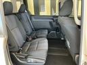 2列目シートも広々としていて、座りやすいです。