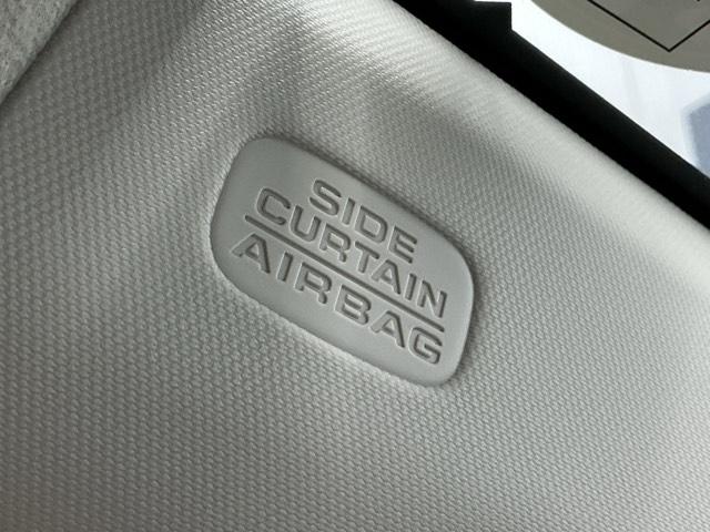 ヴェゼル e:HEVZ ホンダ認定中古車 純正ナビ LEDライト 衝突回避支援ブレーキ機能 1オナ スマキ Pトランク フルオートエアコン エアバッグ 両席エアバック Rカメ 記録簿付 パワーウィンドウ LEDランプ ソナー(12枚目)