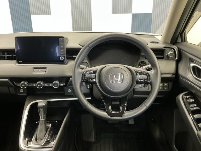ヴェゼル e:HEVZ ホンダ認定中古車 純正ナビ LEDライト 衝突回避支援ブレーキ機能 1オナ スマキ Pトランク フルオートエアコン エアバッグ 両席エアバック Rカメ 記録簿付 パワーウィンドウ LEDランプ ソナー(16枚目)