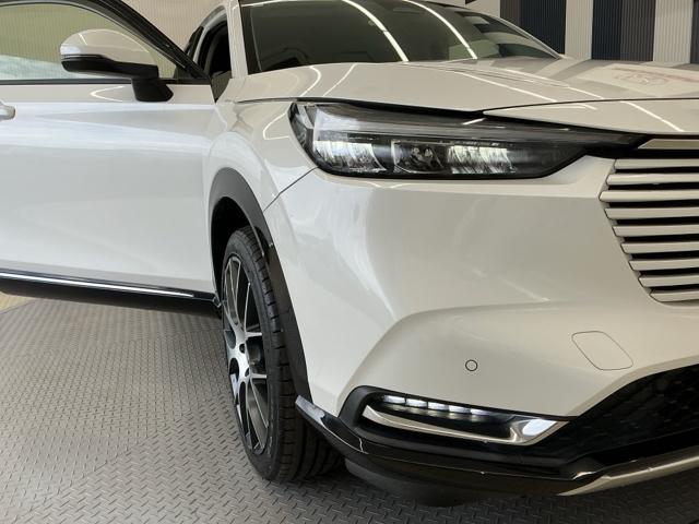 ヴェゼル e:HEVZ ホンダ認定中古車 純正ナビ LEDライト 衝突回避支援ブレーキ機能 1オナ スマキ Pトランク フルオートエアコン エアバッグ 両席エアバック Rカメ 記録簿付 パワーウィンドウ LEDランプ ソナー(22枚目)