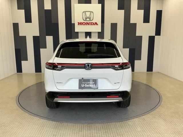 ヴェゼル e:HEVZ ホンダ認定中古車 純正ナビ LEDライト 衝突回避支援ブレーキ機能 1オナ スマキ Pトランク フルオートエアコン エアバッグ 両席エアバック Rカメ 記録簿付 パワーウィンドウ LEDランプ ソナー(24枚目)