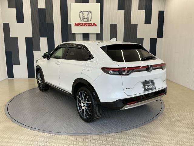 ヴェゼル e:HEVZ ホンダ認定中古車 純正ナビ LEDライト 衝突回避支援ブレーキ機能 1オナ スマキ Pトランク フルオートエアコン エアバッグ 両席エアバック Rカメ 記録簿付 パワーウィンドウ LEDランプ ソナー(26枚目)