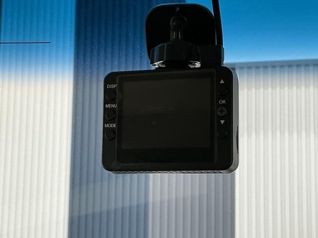 N-BOX G・Lホンダセンシング ホンダ認定中古車 社外ドラレコ前 LED レーダブレーキ Aストップ ESC キーフリーシステム ワンセグ オートライト バックM 1オーナー TVナビ USB スマートキー クルコン ETC ABS(6枚目)