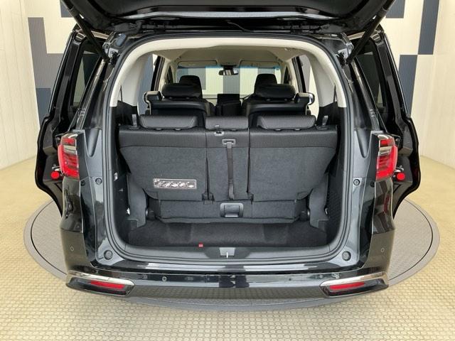 オデッセイ アブソルート・ＥＸ　ホンダ認定中古車　全周囲カメラ　ＬＥＤ　パーキングサポート　整備記録簿　シ－トヒ－タ－　バックモニター　ＷＡＣ　フロントカメラ　スマ－トキ－　セキュリティーアラーム　３列シート　ＤＶＤ再生　エアバック（19枚目）