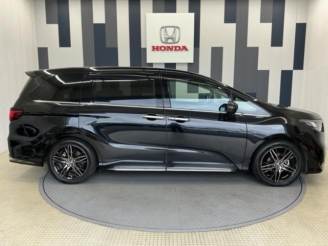 オデッセイ アブソルート・ＥＸ　ホンダ認定中古車　全周囲カメラ　ＬＥＤ　パーキングサポート　整備記録簿　シ－トヒ－タ－　バックモニター　ＷＡＣ　フロントカメラ　スマ－トキ－　セキュリティーアラーム　３列シート　ＤＶＤ再生　エアバック（25枚目）