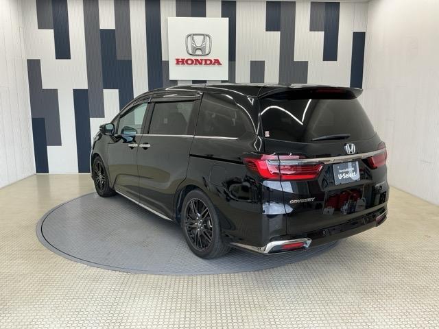 オデッセイ アブソルート・ＥＸ　ホンダ認定中古車　全周囲カメラ　ＬＥＤ　パーキングサポート　整備記録簿　シ－トヒ－タ－　バックモニター　ＷＡＣ　フロントカメラ　スマ－トキ－　セキュリティーアラーム　３列シート　ＤＶＤ再生　エアバック（26枚目）