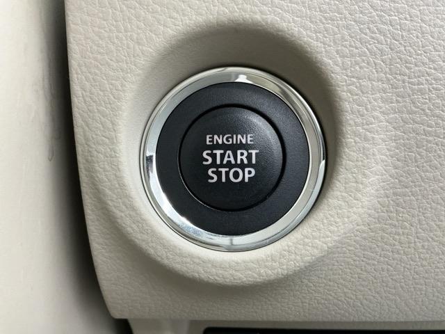 スマートエントリーシステム仕様のプッシュエンジンスタート／ストップスイッチ付きです！